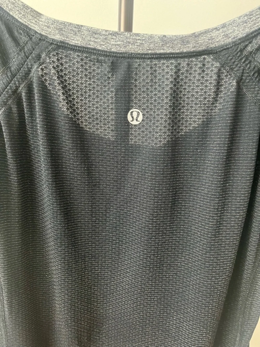 Lululemon Women’s Black Short-Sleeve Athletic Top with Heather Trim - Picture 3 of 6